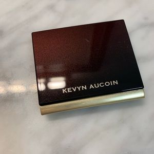 Kevyn Aucoin Sculpting Powder